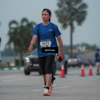 Runner Photo 7554143