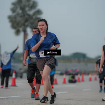 Runner Photo 7554162