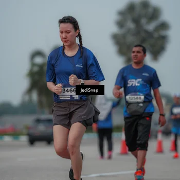 Runner Photo 7554170