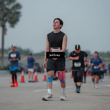 Runner Photo 7554176