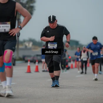 Runner Photo 7554185