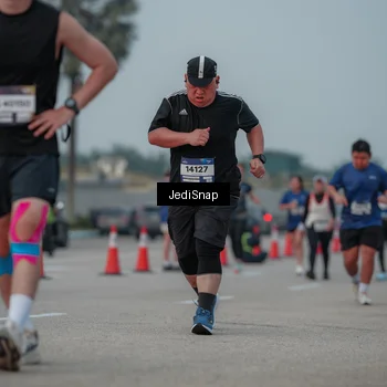 Runner Photo 7554187