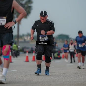 Runner Photo 7554188