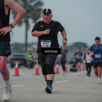 Runner Photo 7554191