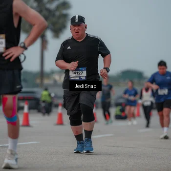 Runner Photo 7554192