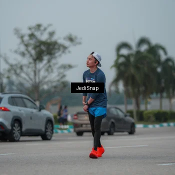 Runner Photo 7554199