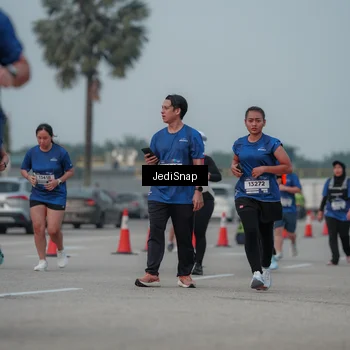 Runner Photo 7554204