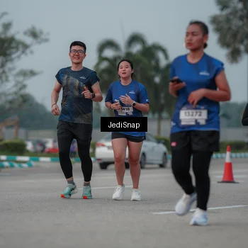 Runner Photo 7554218