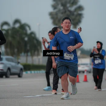 Runner Photo 7554225