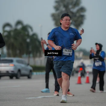 Runner Photo 7554226