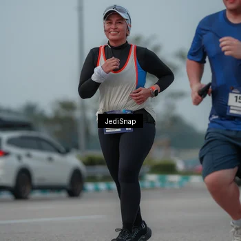 Runner Photo 7554234
