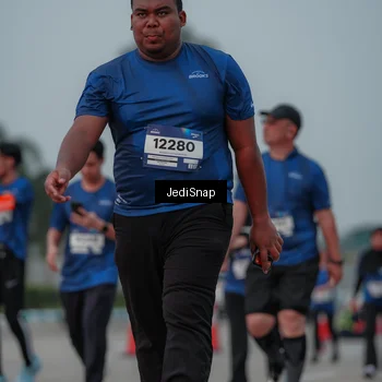 Runner Photo 7554237