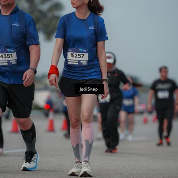 Runner Photo 7554249