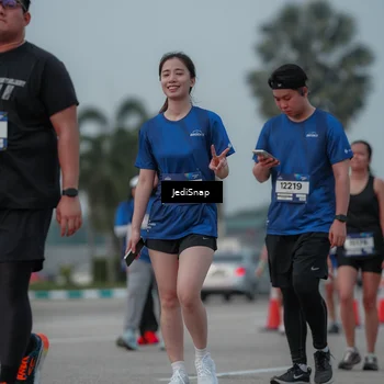 Runner Photo 7554283