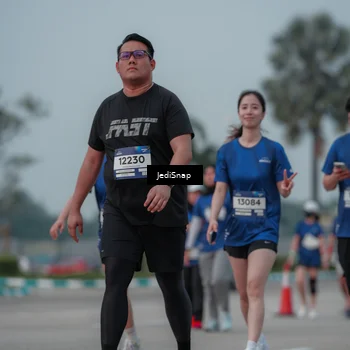 Runner Photo 7554285