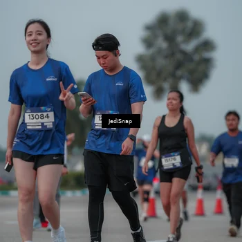 Runner Photo 7554286