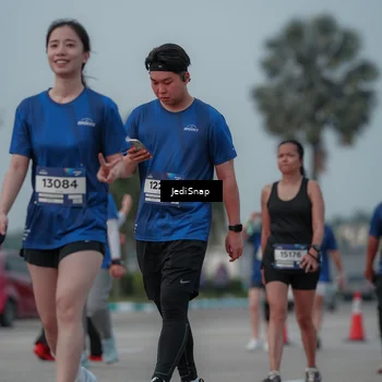 Runner Photo 7554293