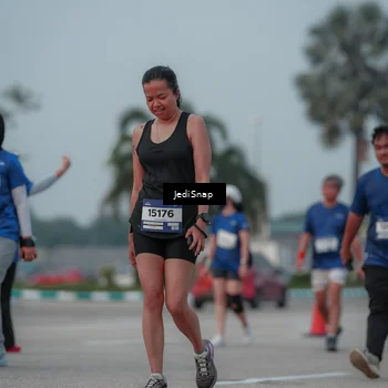 Runner Photo 7554297