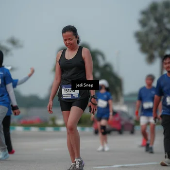 Runner Photo 7554298