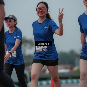 Runner Photo 7554302