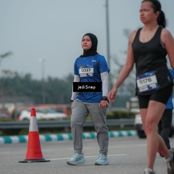 Runner Photo 7554307