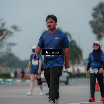 Runner Photo 7554310