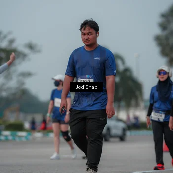 Runner Photo 7554315