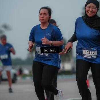Runner Photo 7554319