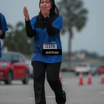 Runner Photo 7554326
