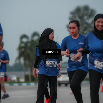 Runner Photo 7554327