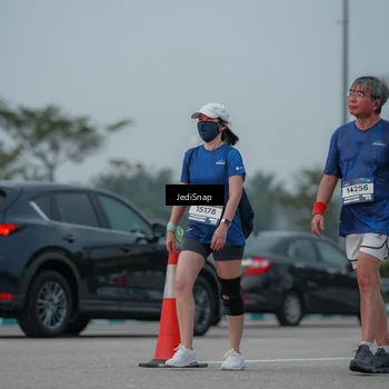 Runner Photo 7554343