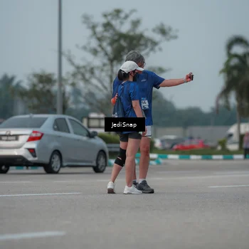 Runner Photo 7554344