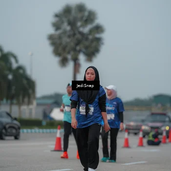 Runner Photo 7554368