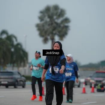 Runner Photo 7554379