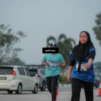 Runner Photo 7554384