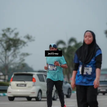 Runner Photo 7554386