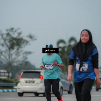 Runner Photo 7554388