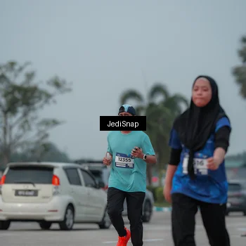 Runner Photo 7554389