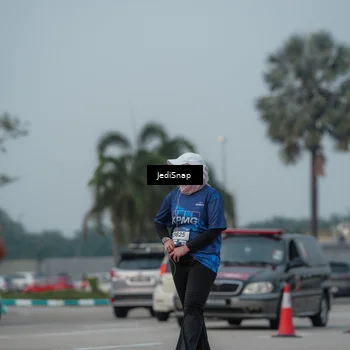 Runner Photo 7554397