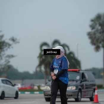 Runner Photo 7554398