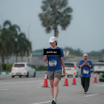 Runner Photo 7554403