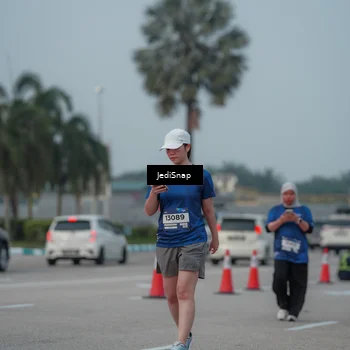 Runner Photo 7554408