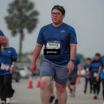 Runner Photo 7554409