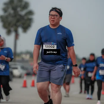 Runner Photo 7554412