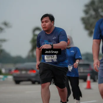 Runner Photo 7554414