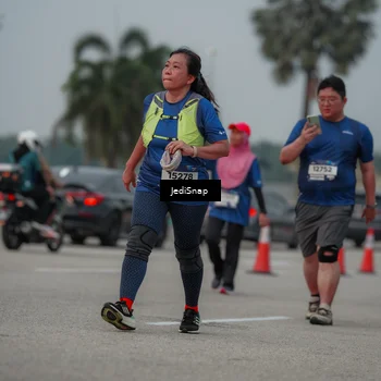 Runner Photo 7554423