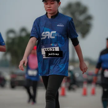 Runner Photo 7554431