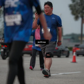 Runner Photo 7554433