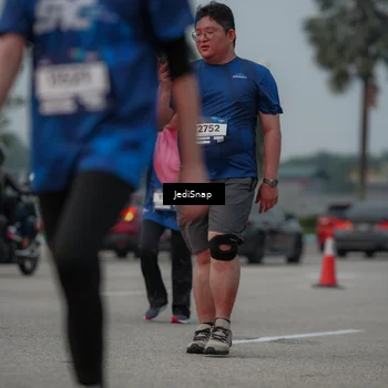 Runner Photo 7554438