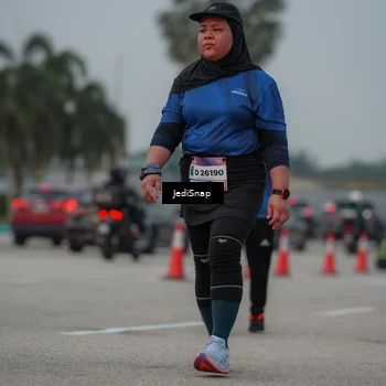 Runner Photo 7554439